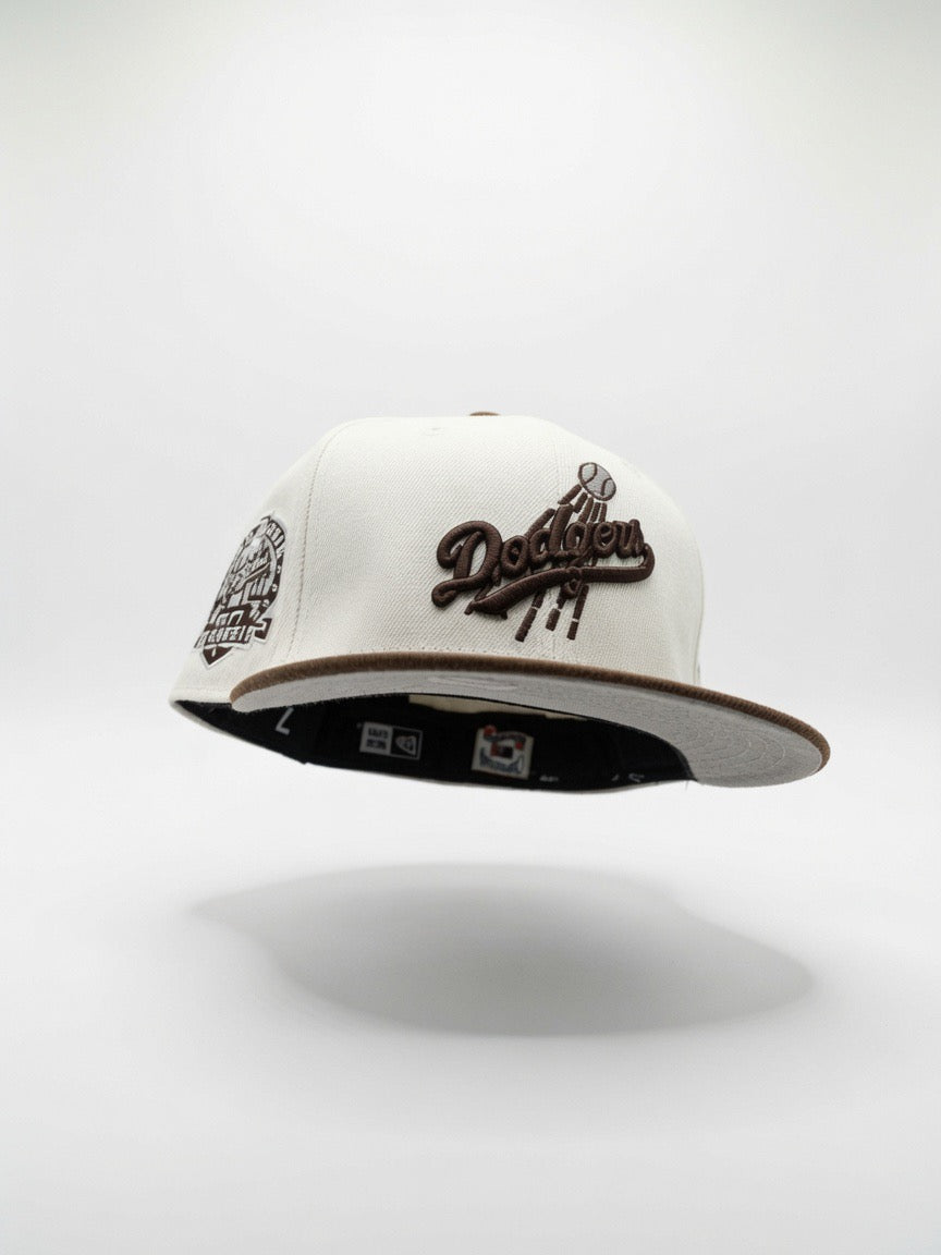 New Era Cerrada Los Ángeles Dodgers Mocha Mousse 59FIFTY